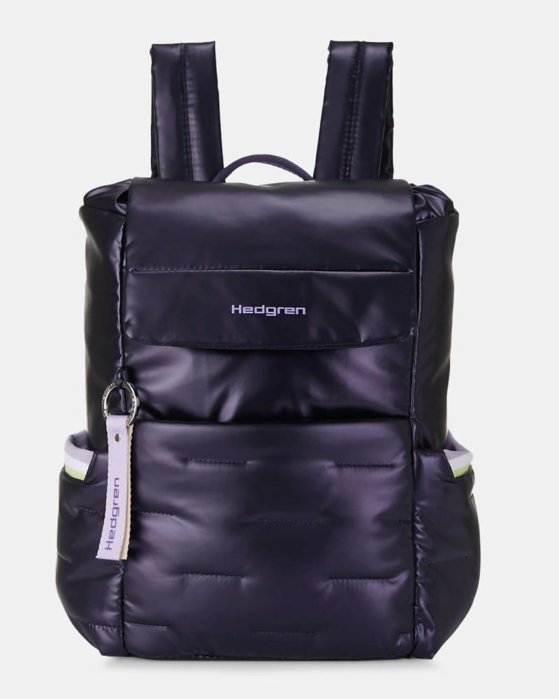 Front of a model wearing a size O/S Billowy In Deep Blue in Deep Blue by Hedgren. | dia_product_style_image_id:351447